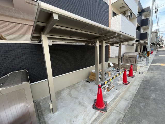 近鉄奈良線 八戸ノ里駅 徒歩10分 3階建 築3年の外観写真