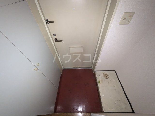 東京メトロ東西線 葛西駅 徒歩2分 7階建 築34年の玄関写真