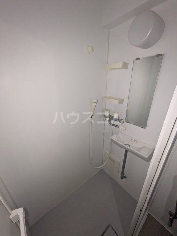 東京メトロ東西線 葛西駅 徒歩2分 7階建 築34年の風呂写真