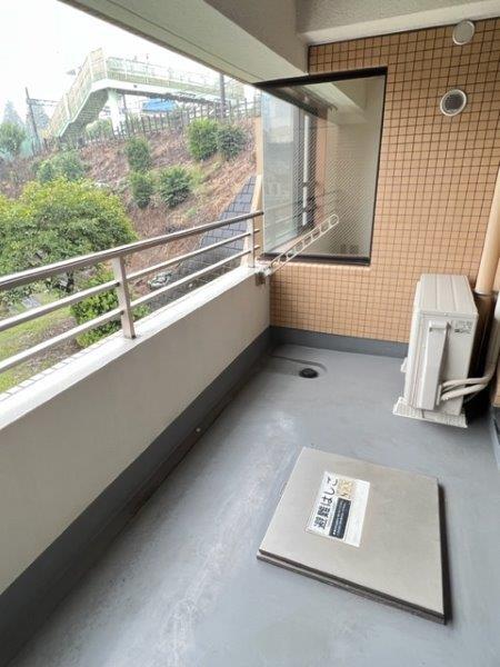 アーヴァイン山太の内装写真