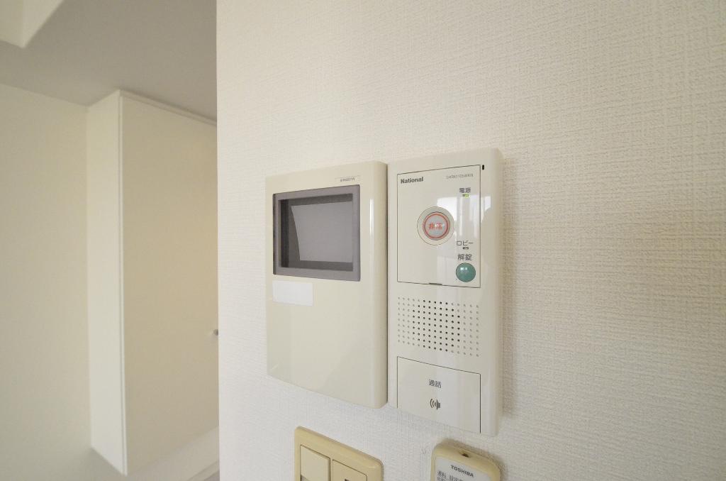 セキュリティ　カメラ付インターホン