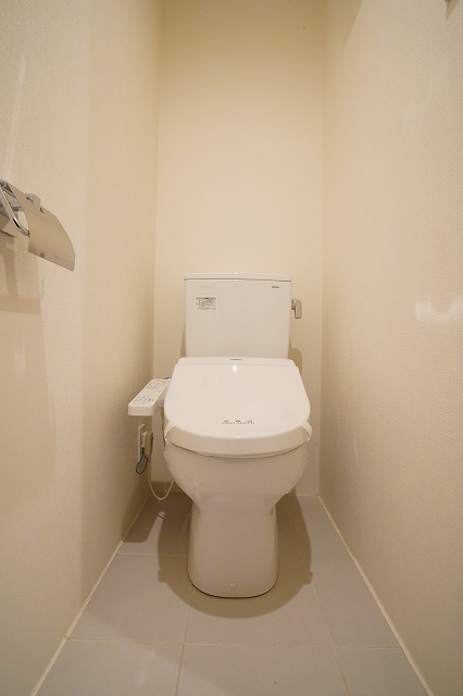 トイレ　※他部屋参考写真