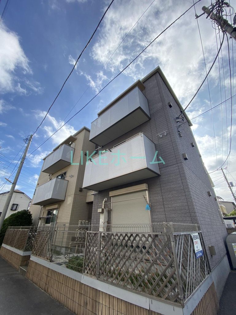 フォルス11の外観写真