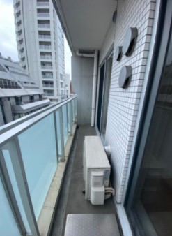バルコニー　バルコニー