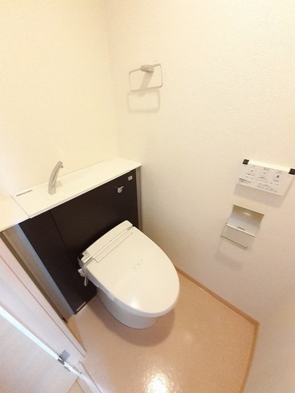 レジデンス西川のトイレ写真