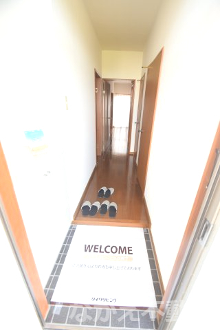 玄関　収納もある玄関です