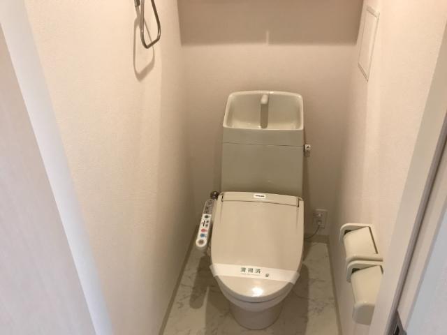 トイレ　シャワー付トイレ