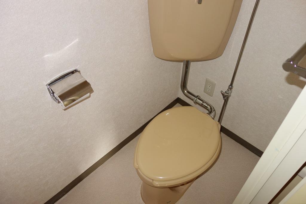 トイレ　お掃除の簡単な洋式トイレです♪