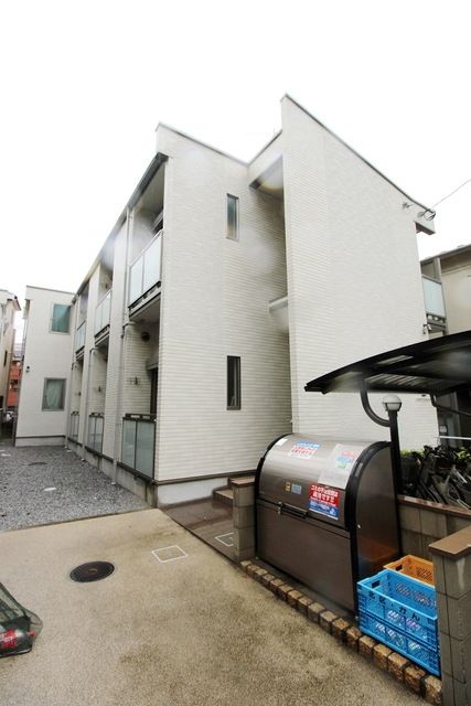 都営三田線 新板橋駅 徒歩5分 築11年