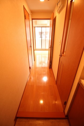 玄関　（同タイプ参考写真）メゾンエスポワール　　北区東田端1