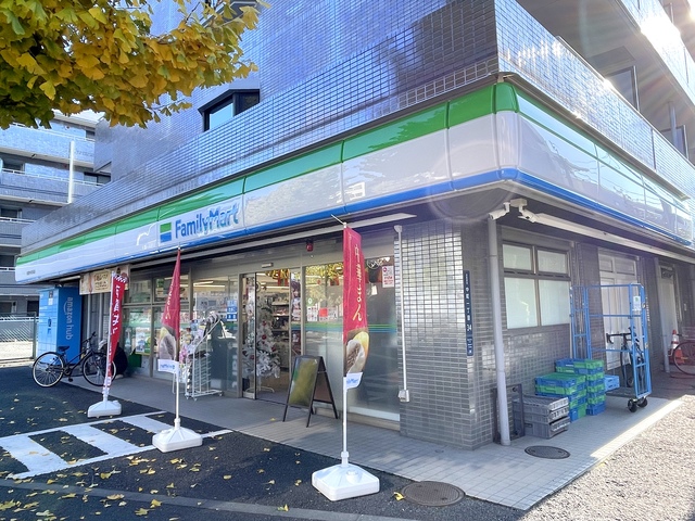 コンビニ　ファミリーマート武蔵野中町新道店（コンビニ）まで391m