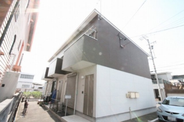 建物外観　外観は落ち着いています