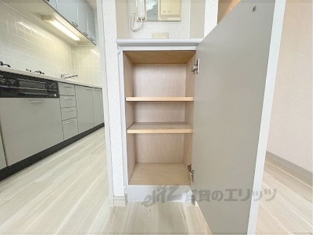 収納　ダイニング収納