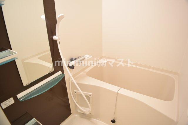 ラシュレエグゼ難波南の風呂写真