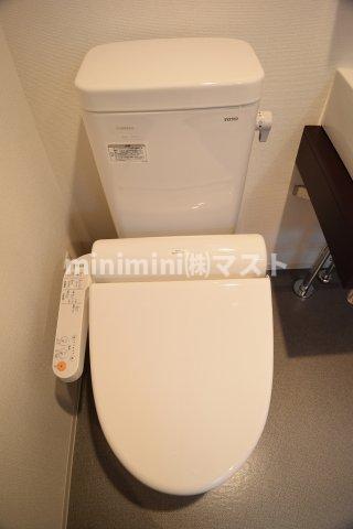 ラシュレエグゼ難波南のトイレ写真