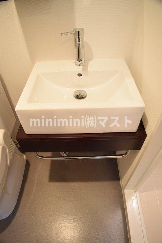 ラシュレエグゼ難波南の内装写真