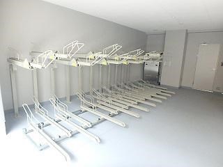 ロビー　駐輪場