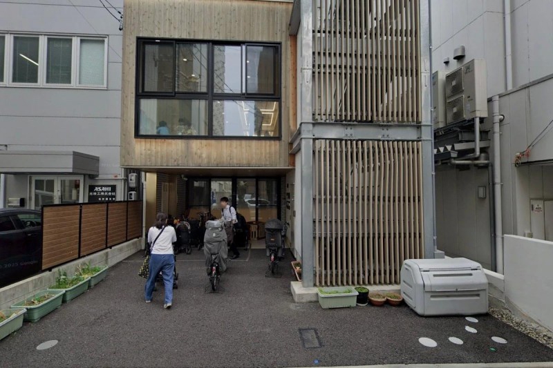 幼稚園・保育園　クオリスキッズ丸の内保育園（幼稚園・保育園）まで176m