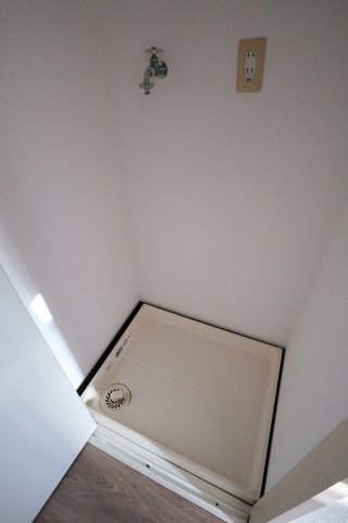 その他　洗濯機置場