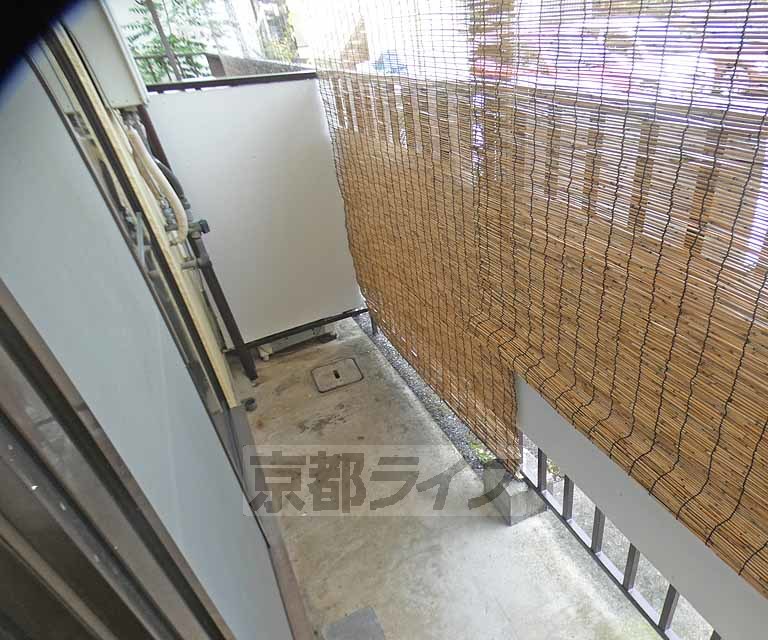 バルコニー　広いバルコニです