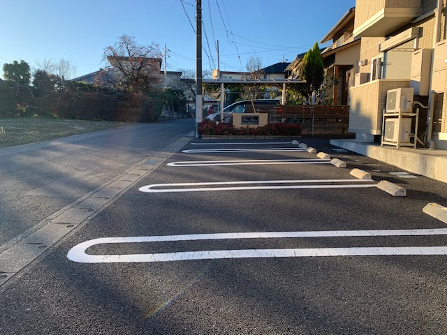 駐車場　敷地内駐車スペース