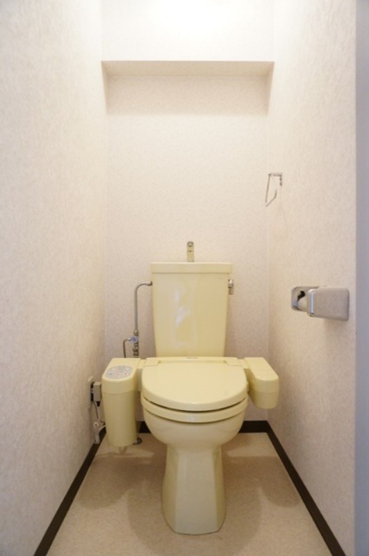 トイレ　図面と現状に相違がある場合には現状を優先