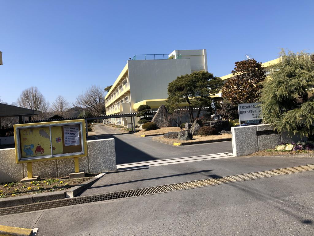 小学校　常陸太田市立太田小学校（小学校）まで760m