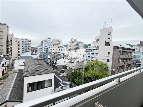 【神戸市須磨区戎町のマンションの眺望】