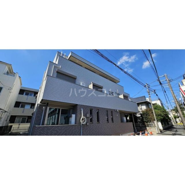 【川崎市中原区小杉陣屋町のアパートの建物外観】