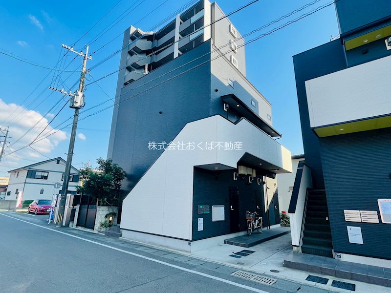 熊本市中央区八王寺町のアパートの建物外観