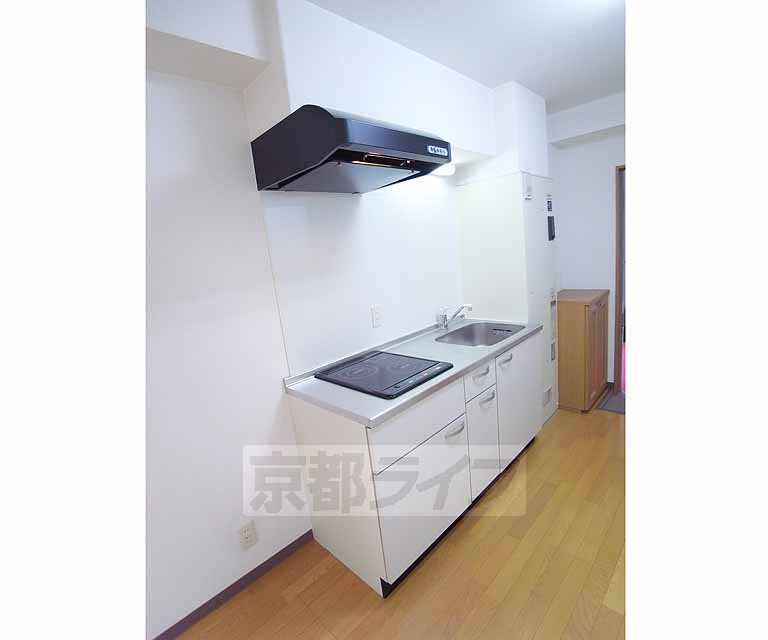 キッチン　ＩＨコンロ付きキッチンです