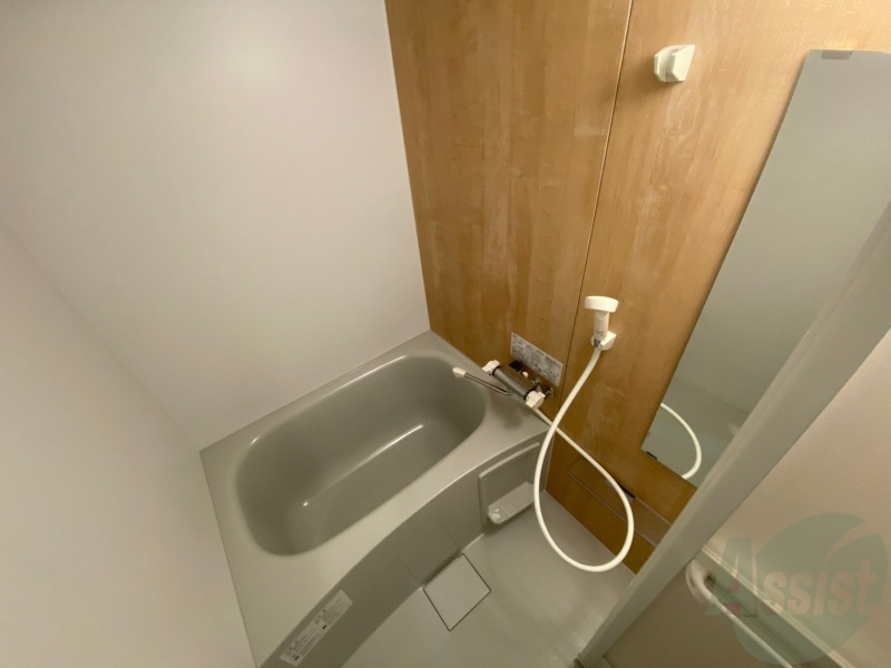 バス・シャワールーム　お風呂です。ゆっくりお風呂につかるのも体に良いですね～