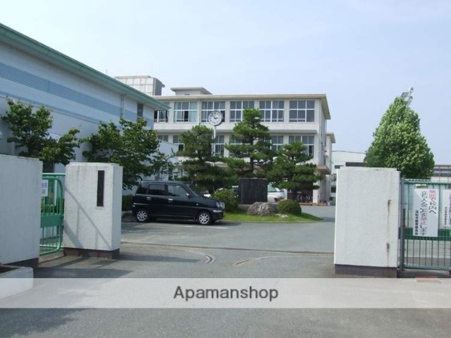 中学校　曳馬中学校（中学校）まで440m