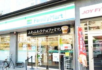 コンビニ　ファミリーマート 堀川今出川店（コンビニ）まで119m