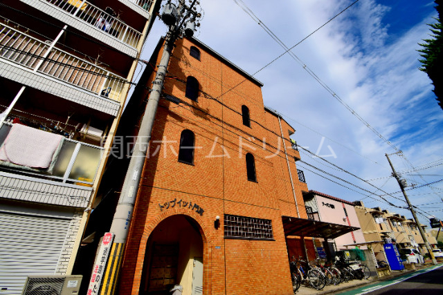 建物外観　外観写真（昼）