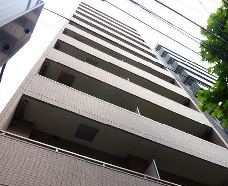 千代田区内神田のマンションの建物外観