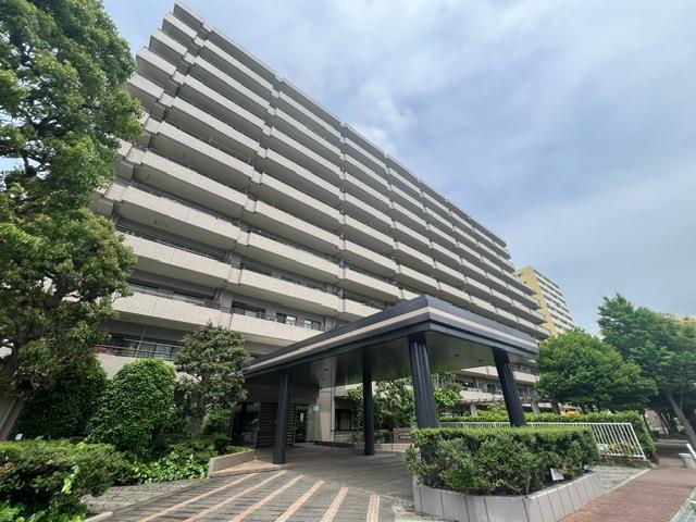 さいたま市北区宮原町のマンションの建物外観