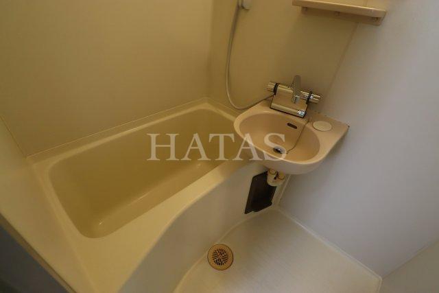 バス・シャワールーム　同物件別部屋です。