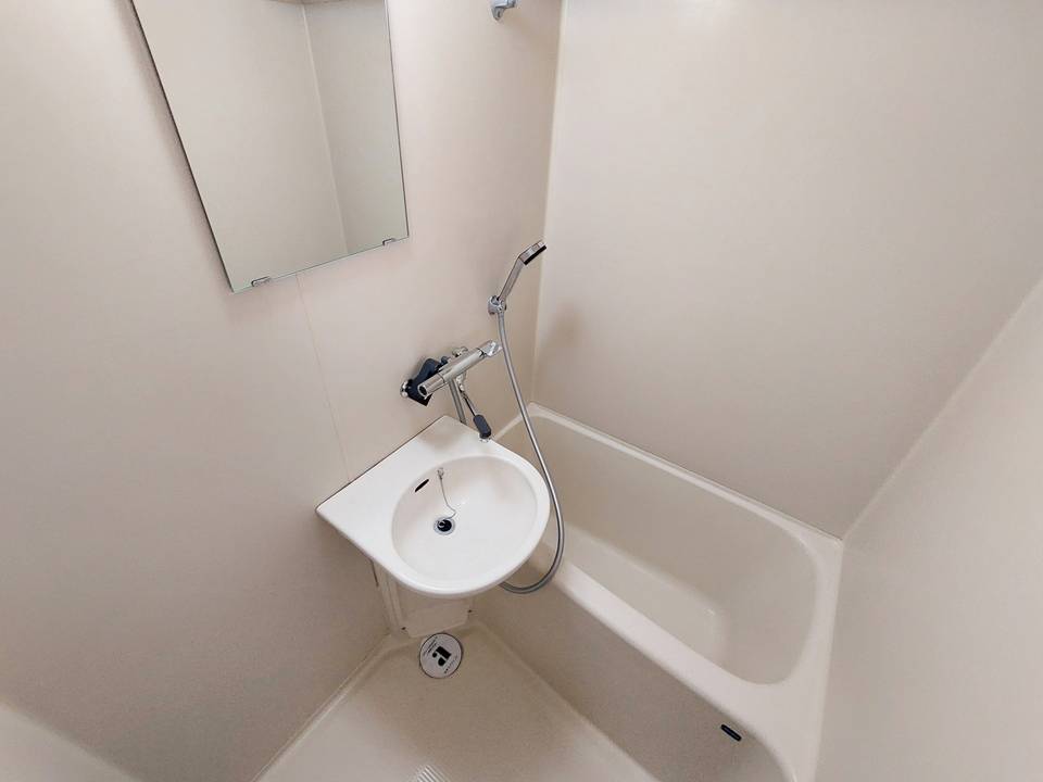 バス・シャワールーム　浴室