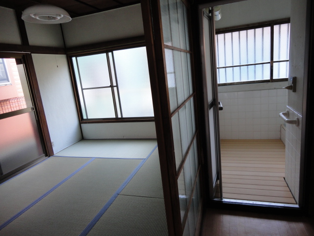 川島貸家の内装写真