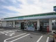 コンビニ　ファミリーマート関宿中央店（コンビニ）まで937m