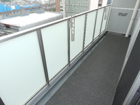 バルコニー　ベランダ