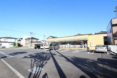 コンビニ　セブンイレブン新潟小針1丁目店（コンビニ）まで398m