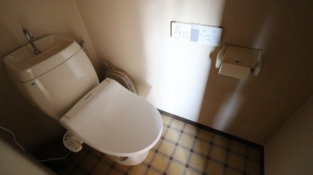 トイレ　★温水洗浄暖房便座★