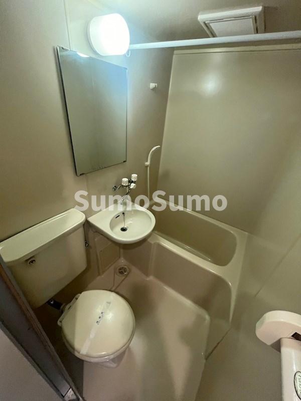 バス・シャワールーム　ゆったり過ごせるお風呂です