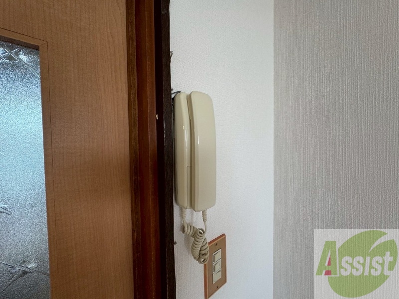 セキュリティ　インターホンは通話ができるので急な訪問があっても安心です。