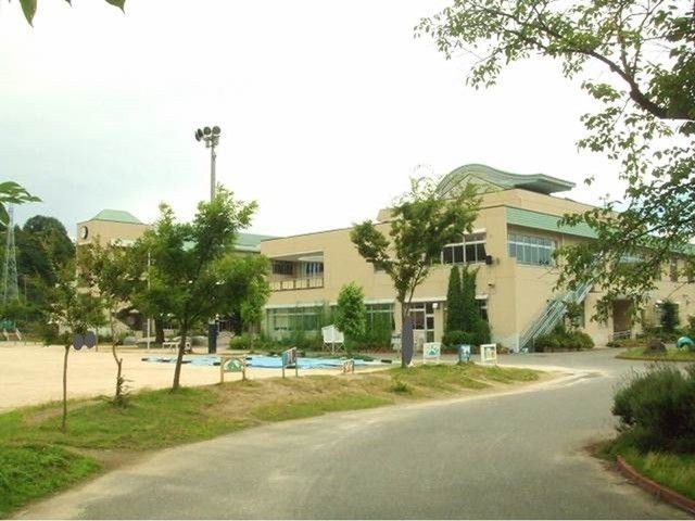 小学校　琴浦東小学校（小学校）まで600m