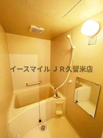 バス・シャワールーム　お風呂で日々の疲れを落としましょう