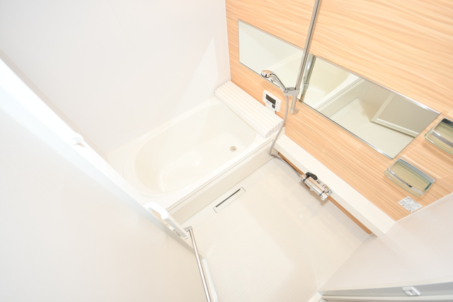 バス・シャワールーム　お風呂