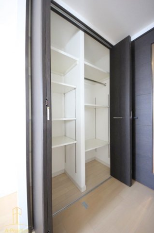 収納　Lasante京橋